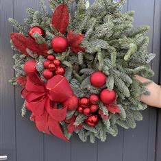 Red Spray Door Garland